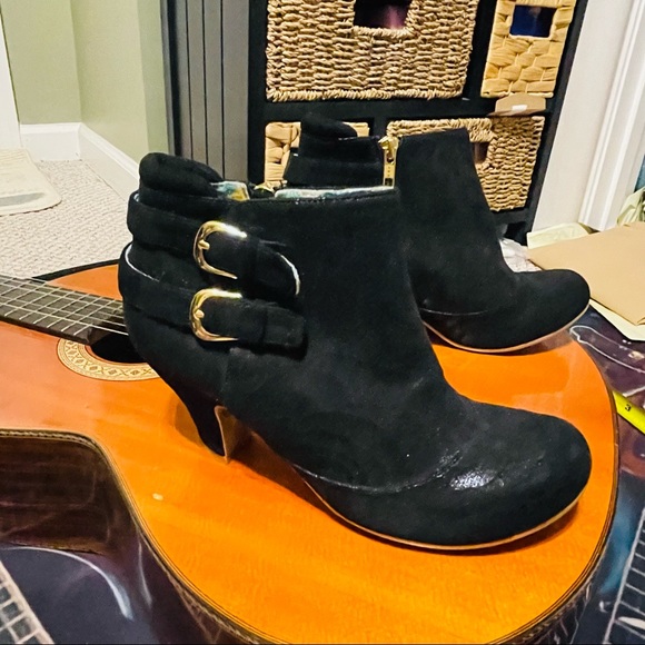 SALE!!! 🦇Fabulous Irregular Choice Retro Zip Moire Patterned Ankle Boots! - Picture 1 of 15